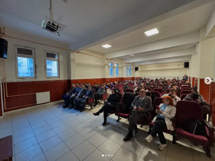 Genç Girişimciler Semineri
